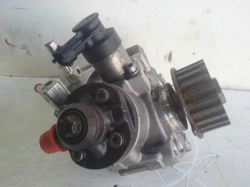 Recambio de bomba inyeccion para ford c-max (cb3) business referencia OEM IAM 0445010592  