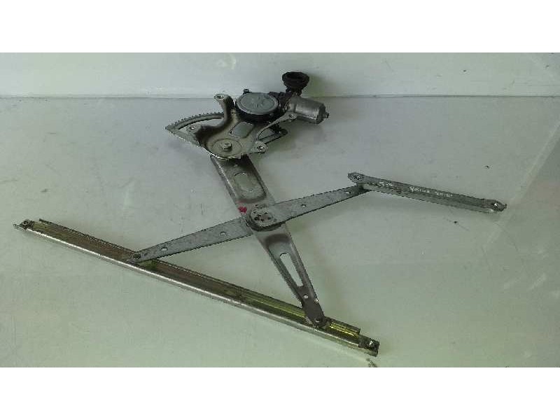 Recambio de elevalunas trasero derecho para toyota prius (nhw30) plug-in hybrid executive referencia OEM IAM 8571035180 26210023