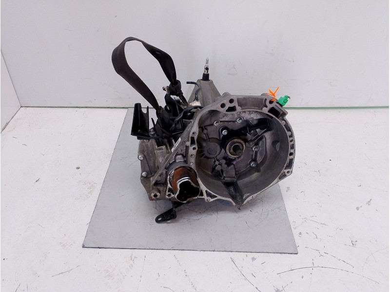 Recambio de caja cambios para nissan note (e11, ne11) 1.4 referencia OEM IAM 32010AX603 11253AX600 JH3103