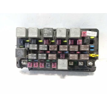 CAJA RELES / FUSIBLES EPR806A14MAK6558 06A14M AK5668