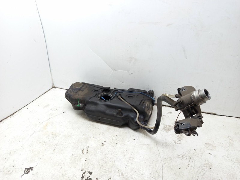 Recambio de deposito combustible para volkswagen tiguan (ad1, ax1) 2.0 tdi referencia OEM IAM 5QF201060AT  