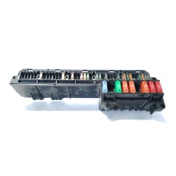CAJA RELES / FUSIBLES 61146932452 