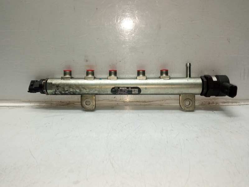Recambio de rampa inyectora para opel zafira b sport referencia OEM IAM 0445214056 064429 
