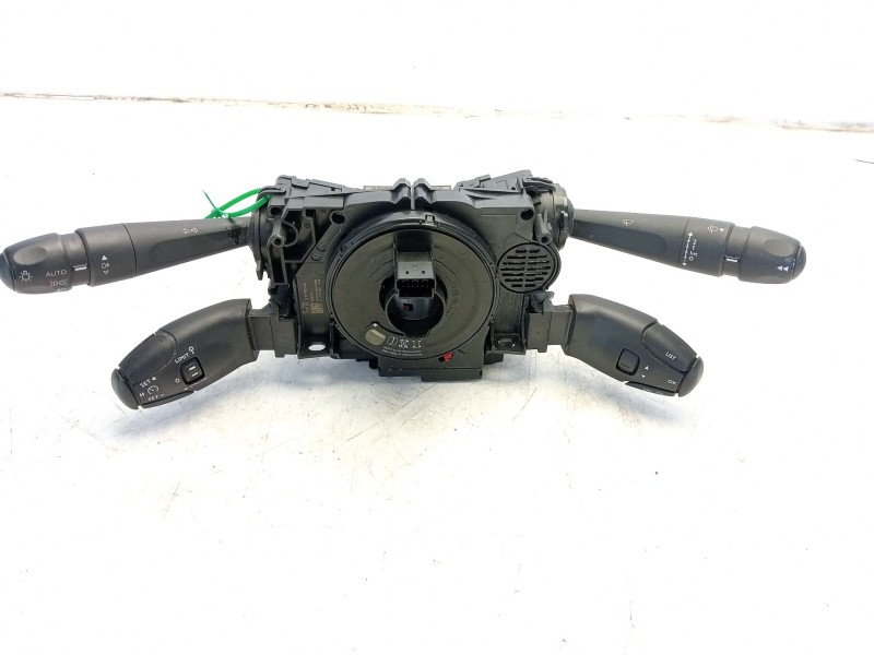 Recambio de mando multifuncion para toyota proace verso referencia OEM IAM SU001B1916  