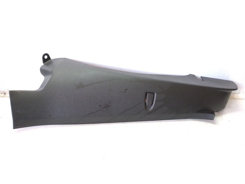 Recambio de moldura para seat leon (5f1) 2.0 tdi referencia OEM IAM 5F4867765  