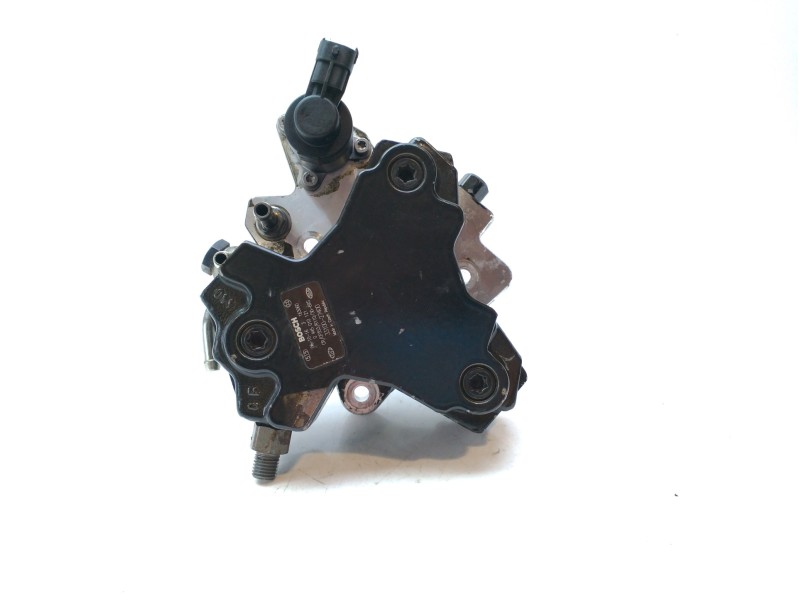Recambio de bomba inyeccion para kia carens 2.0 crdi referencia OEM IAM 3310027400 0445010121 