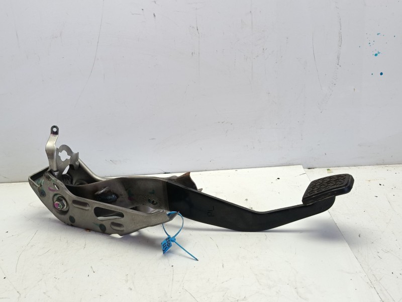 Recambio de pedal freno para toyota yaris (_p9_) 1.3 vvt-i (scp90_) referencia OEM IAM 471010D080  