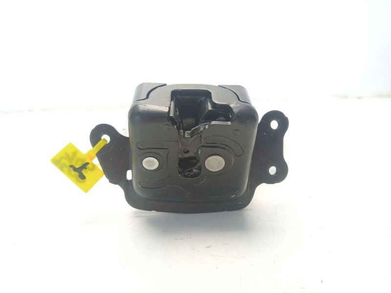 Recambio de cerradura maletero / porton para toyota yaris cross (mxp_) 1.5 (mxpb10) referencia OEM IAM 693500D220  
