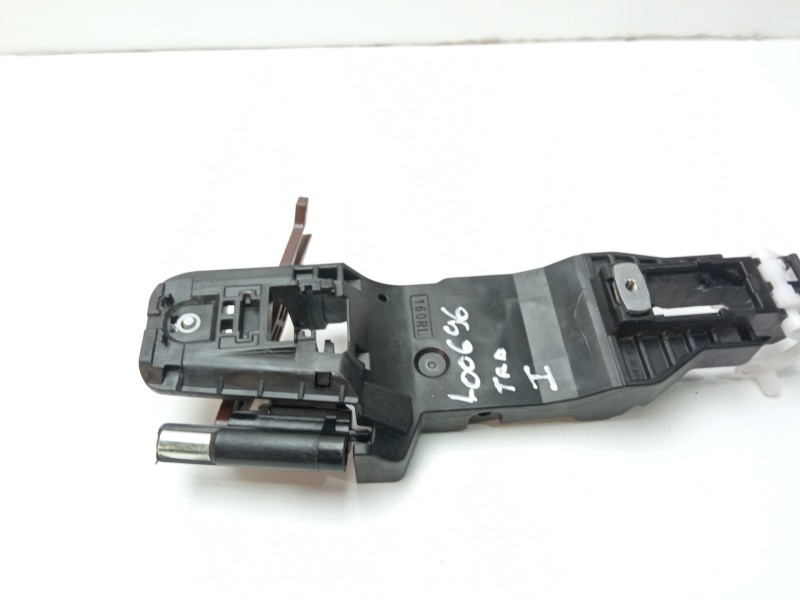 Recambio de maneta exterior trasera izquierda para toyota yaris active referencia OEM IAM 69204K0020  