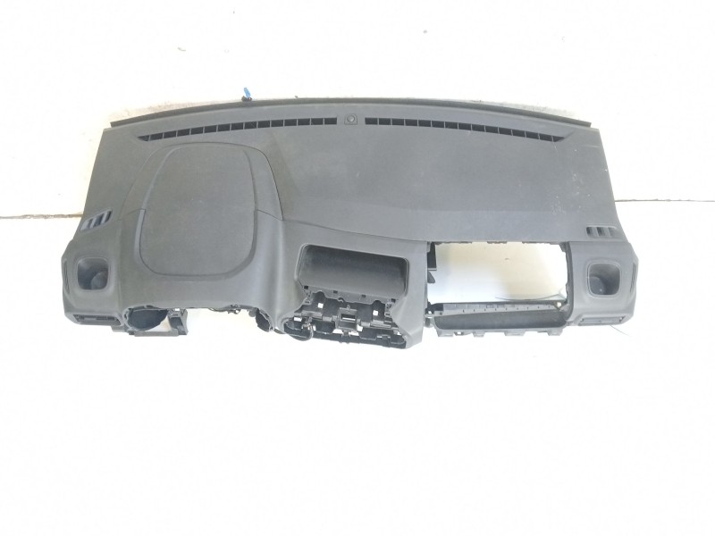 Recambio de salpicadero para toyota proace verso referencia OEM IAM SU001A8875  