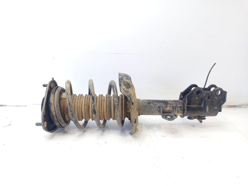 Recambio de amortiguador delantero izquierdo para toyota c-hr referencia OEM IAM 48520F9021  