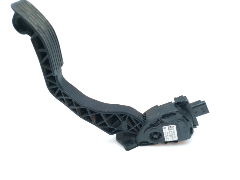 Recambio de pedal acelerador para peugeot 207 sw confort referencia OEM IAM 9680756880  