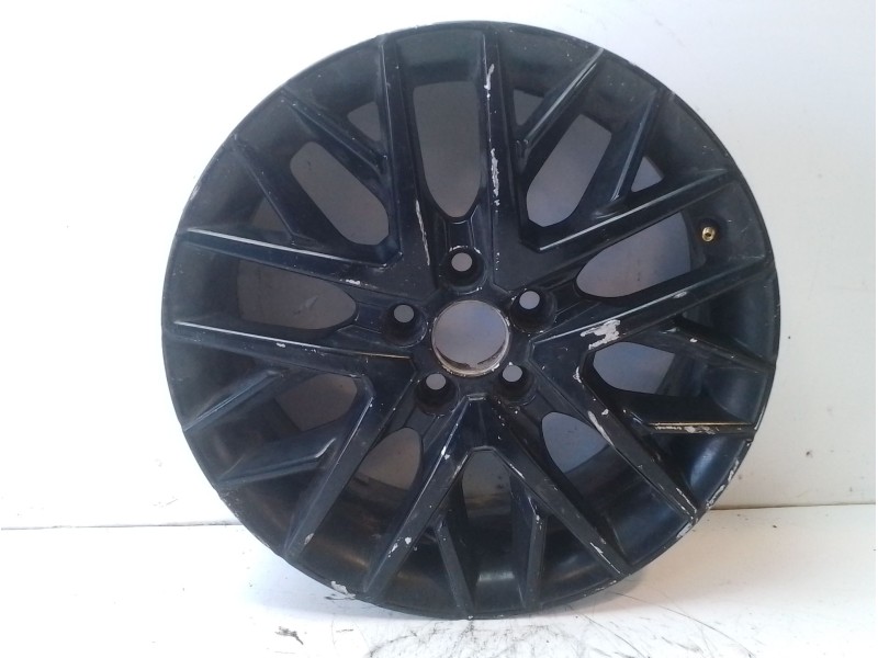 Recambio de llanta para seat ibiza (kj1) xcellence referencia OEM IAM 6F0601025M8Z8  