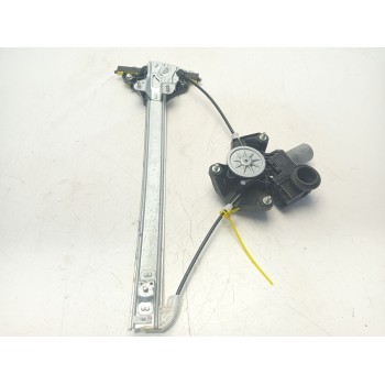 ELEVALUNAS DELANTERO IZQUIERDO 698200D640 