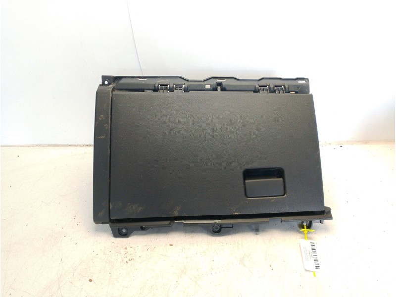 Recambio de guantera para toyota corolla (e21) referencia OEM IAM 5555002520C0  
