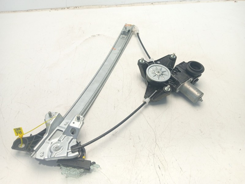 Recambio de elevalunas delantero derecho para toyota yaris cross (mxp_) 1.5 (mxpb10) referencia OEM IAM 698100D650  