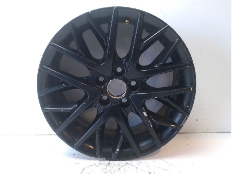 Recambio de llanta para seat ibiza (kj1) xcellence referencia OEM IAM 6F0601025M8Z8  