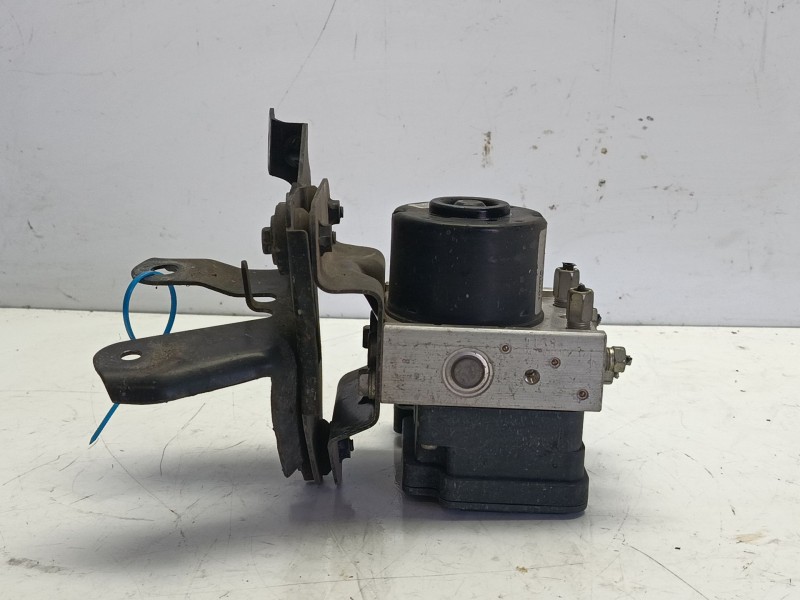 Recambio de abs para toyota yaris (_p9_) 1.3 vvt-i (scp90_) referencia OEM IAM 440500D031  