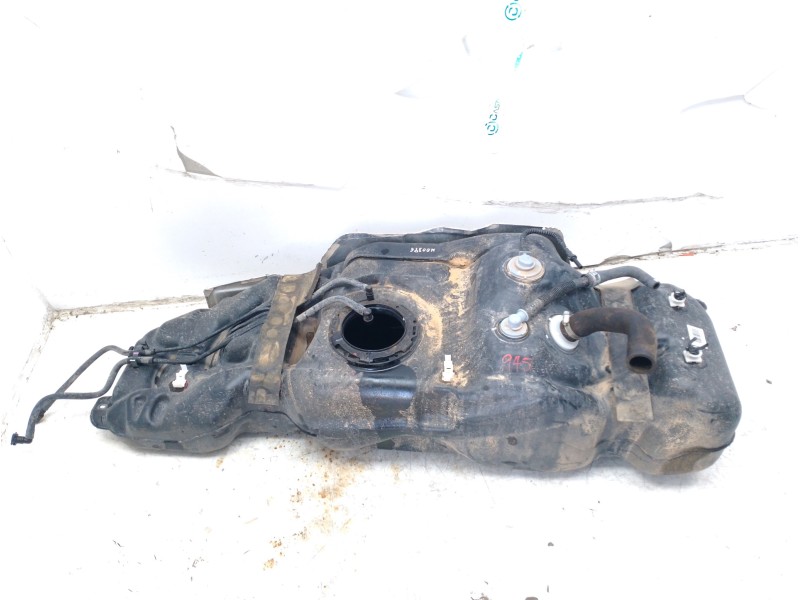 Recambio de deposito combustible para toyota hilux (kun) cabina doble dlx 4x4 referencia OEM IAM 770010K660  