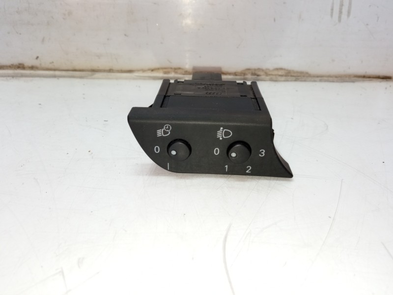Recambio de mando luces para audi a4 berlina (8e) referencia OEM IAM 8E2919094A  