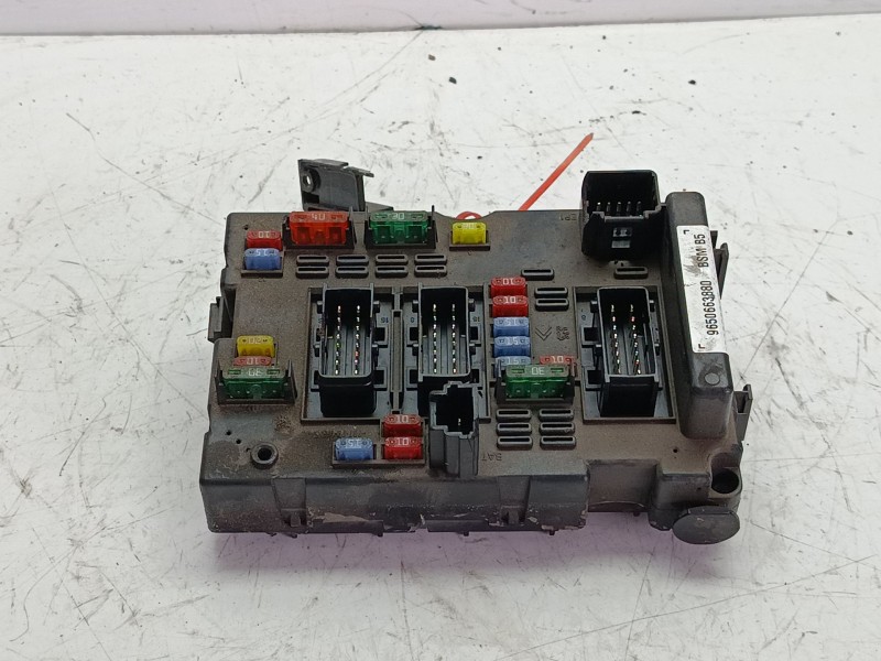 Recambio de caja reles / fusibles para citroën xsara (n1) 2.0 hdi 90 referencia OEM IAM 6500Y1  