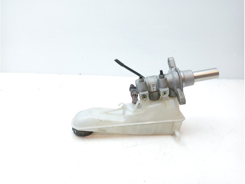 Recambio de bomba freno para toyota proace 1.6 16v turbodiesel cat referencia OEM IAM 3350891561  