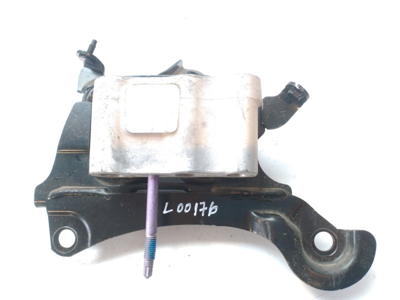 Recambio de soporte motor para toyota c-hr referencia OEM IAM 1237224030  