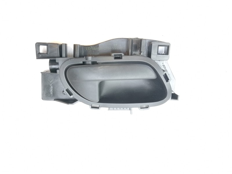 Recambio de maneta interior delantera derecha para toyota proace 1.6 16v turbodiesel cat referencia OEM IAM 303965  