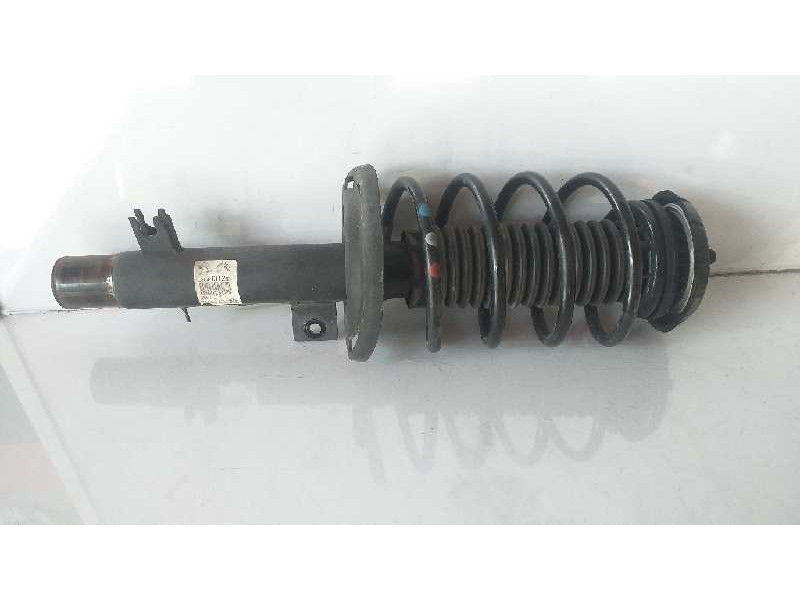 Recambio de amortiguador delantero derecho para peugeot 208 allure referencia OEM IAM 9804627180 22284412 