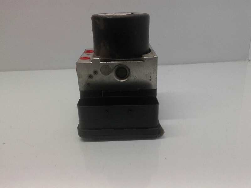 Recambio de abs para ford focus lim. (cb8) edition referencia OEM IAM 10096101913  
