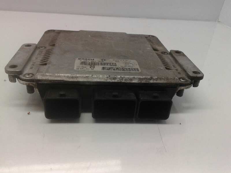 Recambio de centralita motor uce para citroën xsara picasso 2.0 hdi sx plus referencia OEM IAM 0281011518  