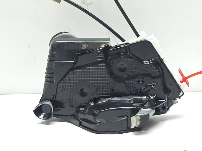 Recambio de cerradura puerta delantera derecha para toyota aygo referencia OEM IAM 69030K0030  