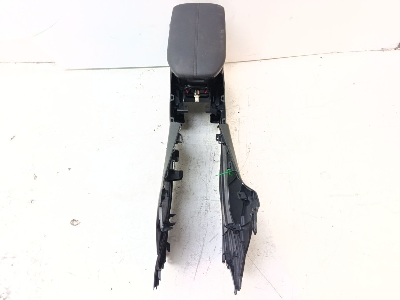 Recambio de consola central para toyota rav 4 v (_a5_, _h5_) 2.0 (mxaa52) referencia OEM IAM 5881042030C1 5891142060LHD 58913420