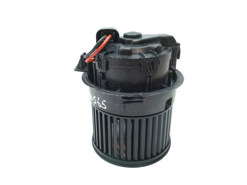 Recambio de motor calefaccion para peugeot 208 1.2 12v e-thp referencia OEM IAM 1608182080  