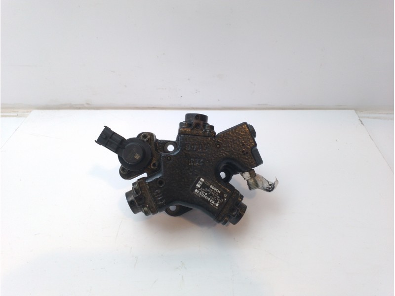 Recambio de bomba inyeccion para fiat doblo cargo 1.6 jtdm 16v cat referencia OEM IAM 55236707 0445010266 