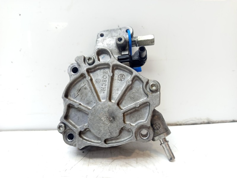 Recambio de depresor freno / bomba vacio para land rover evoque dynamic referencia OEM IAM LR037627  