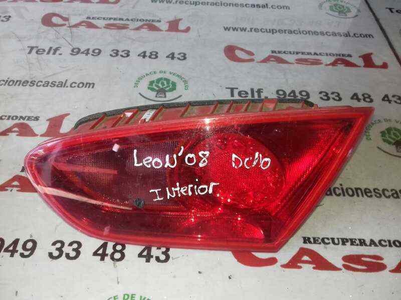 Recambio de piloto trasero central para seat leon (1p1) comfort limited referencia OEM IAM 1P0945094F  