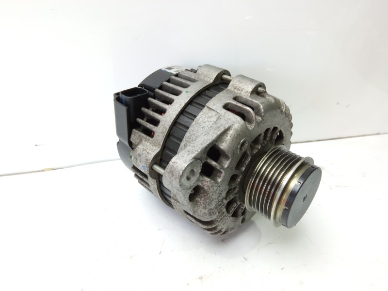 Recambio de alternador para opel astra j lim. 1.7 16v cdti referencia OEM IAM 98031154CR  