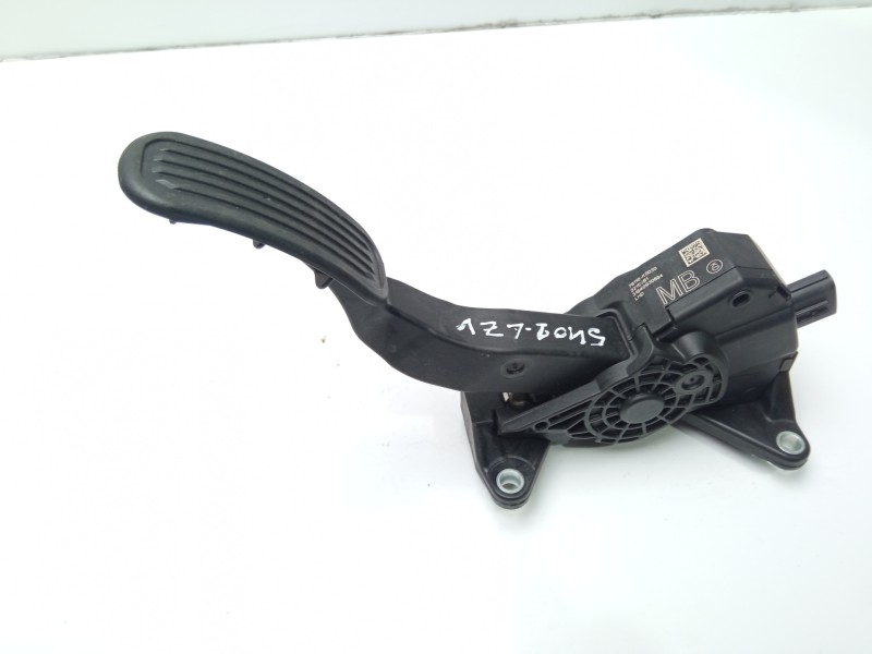 Recambio de pedal acelerador para toyota yaris 1.5 16v cat referencia OEM IAM 78110K0030 31840930884 22159B1