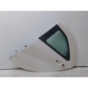PUERTA TRASERA IZQUIERDA 670040H090 