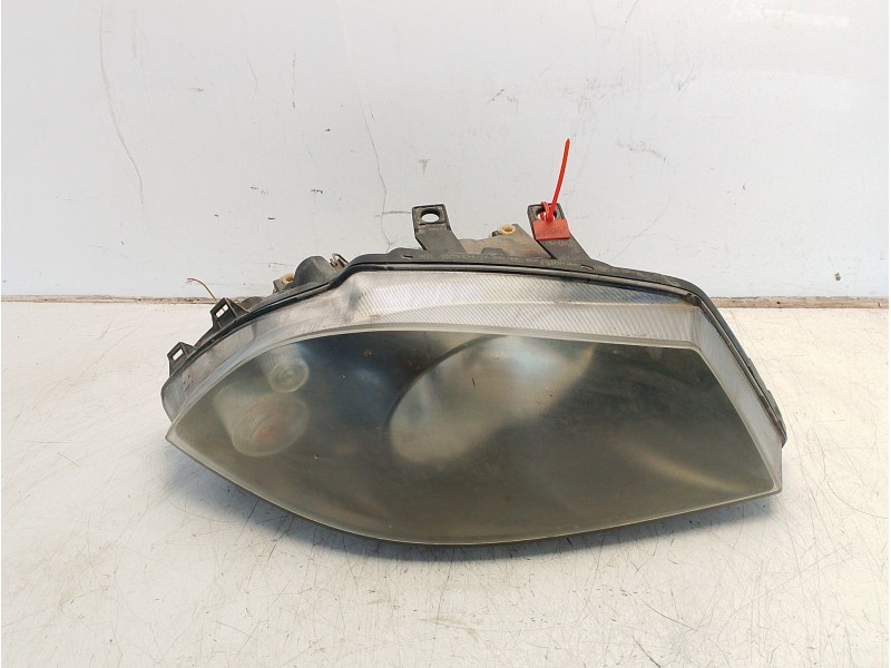 Recambio de faro derecho para seat ibiza iii (6l1) 1.2 referencia OEM IAM 6L1941752M  