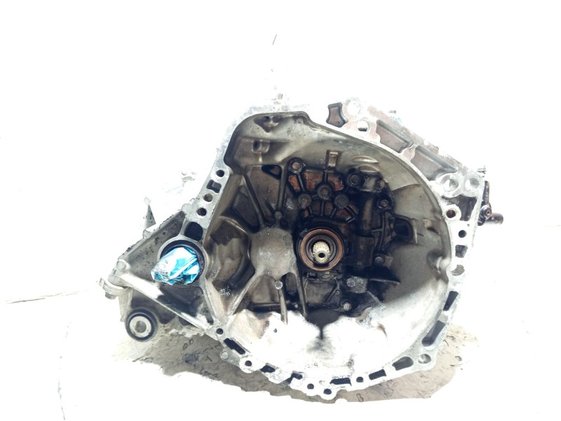 Recambio de caja cambios para toyota aygo referencia OEM IAM 303000H070  