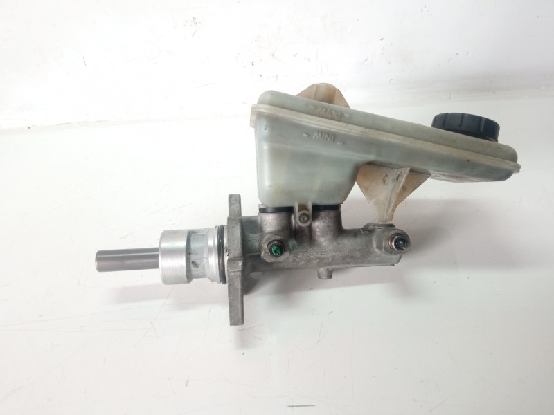 Recambio de bomba freno para renault trafic caja cerrada (ab 4.01) referencia OEM IAM 32067008C 32067008C 