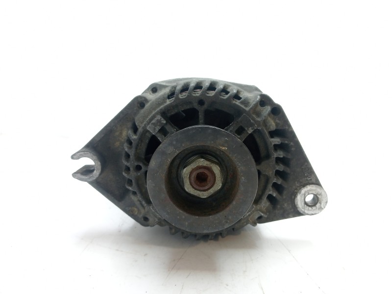 Recambio de alternador para citroën xantia berlina 1.9 td exclusive referencia OEM IAM 1638110880 2541735A 