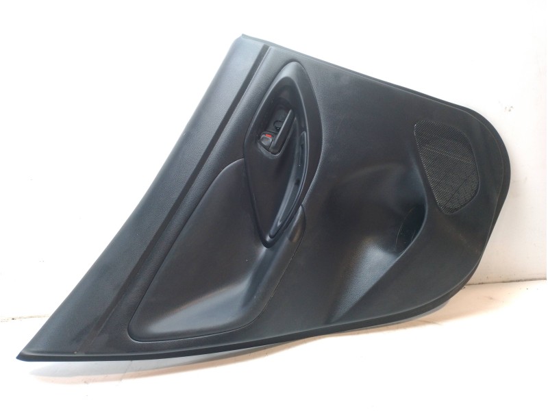 Recambio de guarnecido puerta trasera izquierda para toyota yaris referencia OEM IAM 676400DN20C0  
