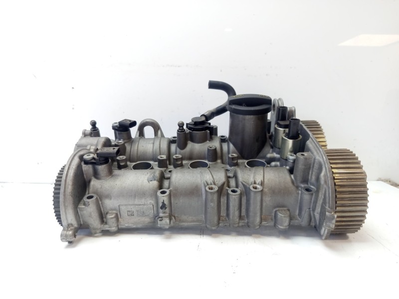 Recambio de tapa balancines para seat arona 1.0 tsi referencia OEM IAM 04C103469AD  