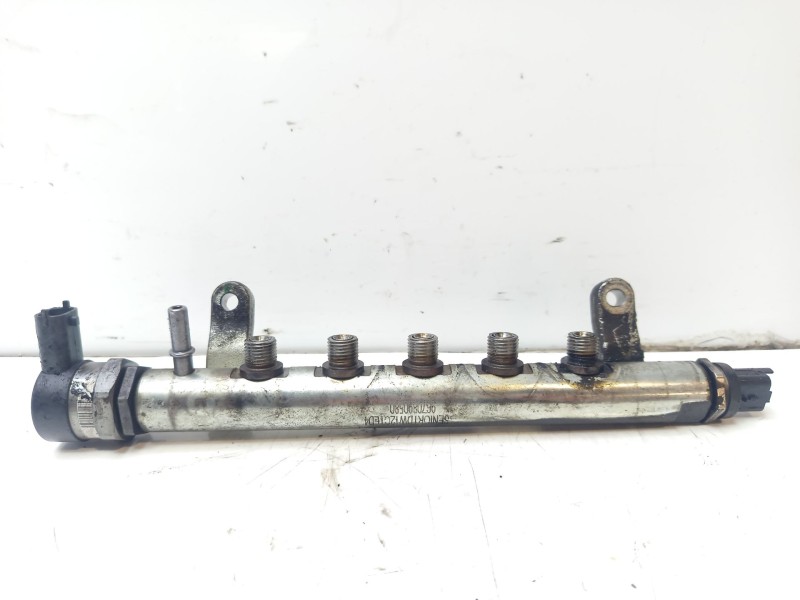 Recambio de rampa inyectora para land rover evoque dynamic referencia OEM IAM LR022334  
