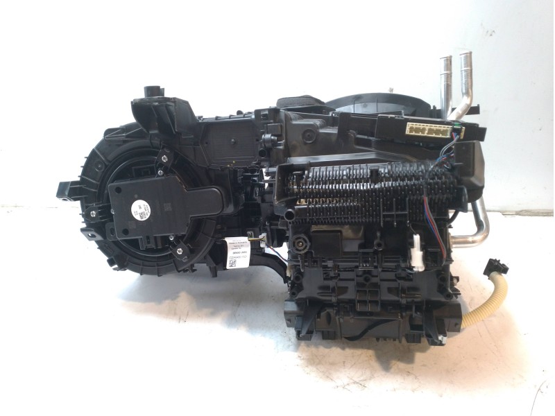 Recambio de calefaccion entera normal para toyota yaris referencia OEM IAM 87130K0050  