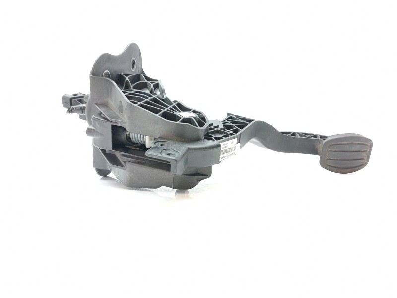 Recambio de pedal embrague para toyota proace 1.6 16v turbodiesel cat referencia OEM IAM 9817949480  