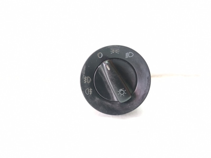 Recambio de mando luces para volkswagen golf iv berlina (1j1) highline referencia OEM IAM 1C0941531A  